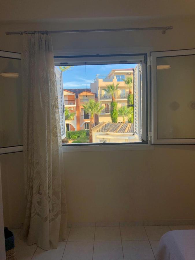 Kallas Apartments ลากานาส ภายนอก รูปภาพ